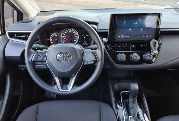 ToyotaCorolla2023CVT-Carmakautosusadosmisiones16