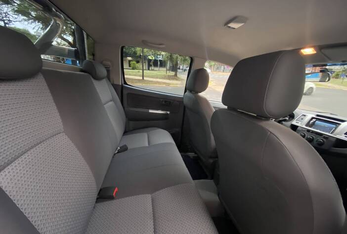 ToyotaHiluxCamionetasUsadasPosadasCarmak13