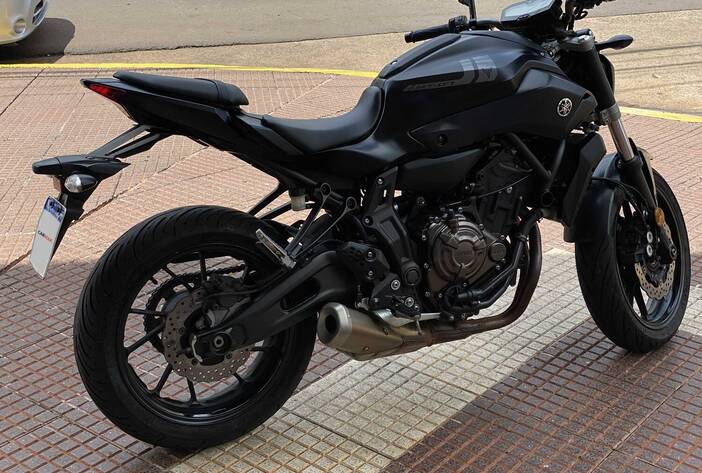 yamahamt07-motosusadas-carmakposadasmisiones6