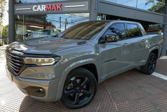 Rampage R/T Automática 4x4