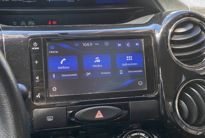 ToyotaEtiosXLS-autos-usados-carmak-posadas-misiones18