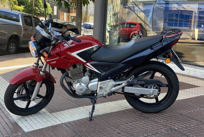 hondacbx-motosusadas-carmakposadasmisiones2