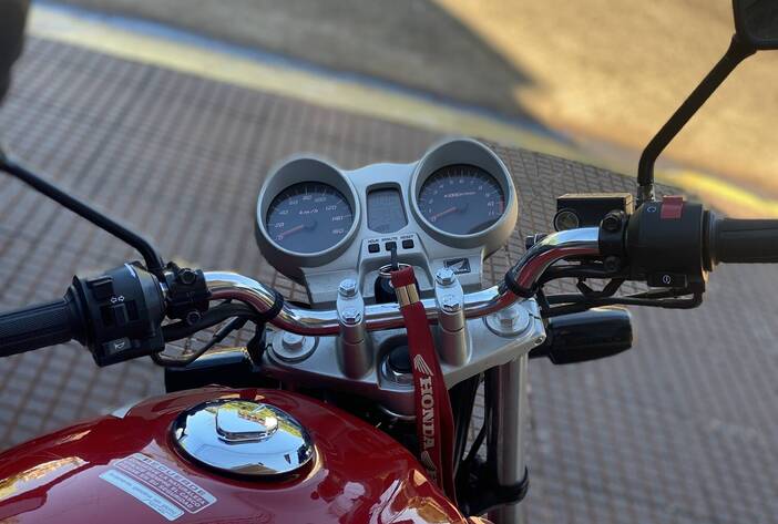 hondacbx-motosusadas-carmakposadasmisiones15