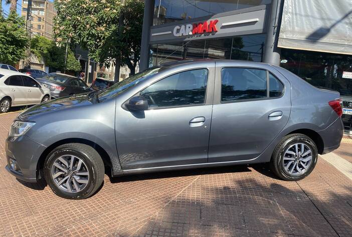 RenaultLogan-autosusados-carmakposadasmisiones2