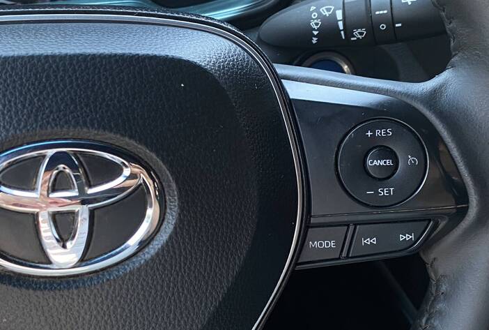 toyotacorollacrosshibrido-camionetasusadas-carmakposadasmisiones19