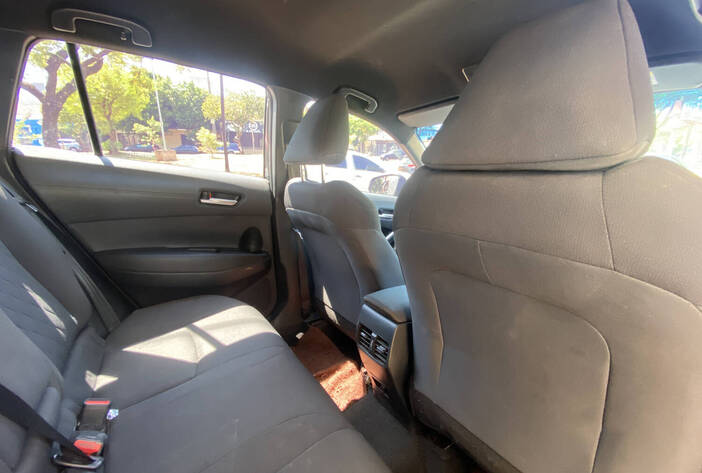 toyotacorollacrosshibrido-camionetasusadas-carmakposadasmisiones25