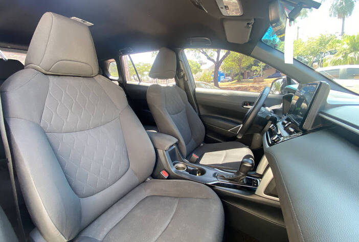 toyotacorollacrosshibrido-camionetasusadas-carmakposadasmisiones26