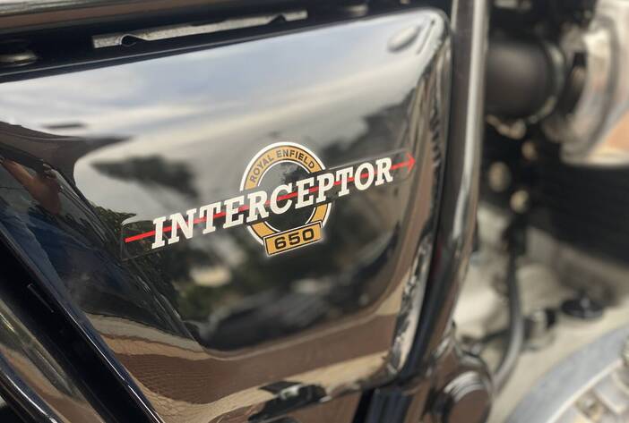 RoyalEnfield650-motosusadas-carmakposadasmisiones11