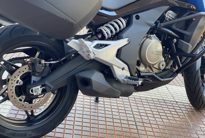 cfmoto650mt-motosusadas-carmakposadasmisiones14
