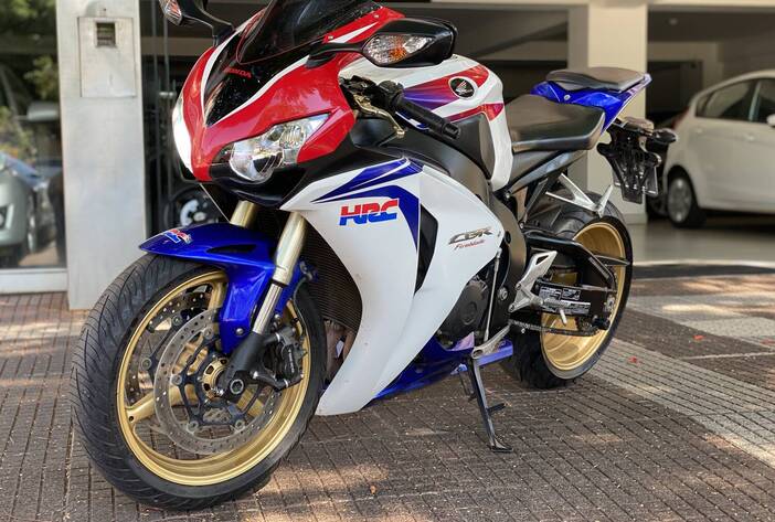 HONDACBR1000FirebladeHRC-MOTOSUSADAS-CARMAKPOSADASMISIONES2