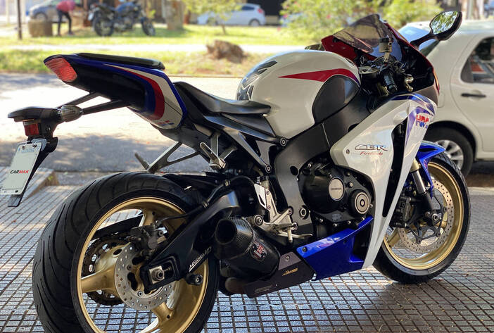 HONDACBR1000FirebladeHRC-MOTOSUSADAS-CARMAKPOSADASMISIONES5