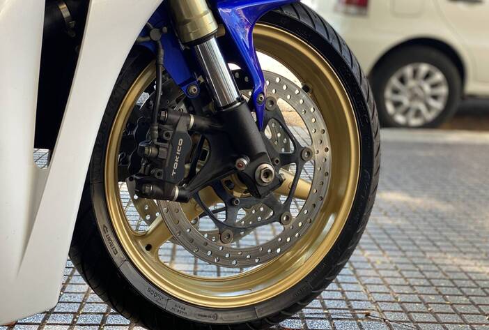 HONDACBR1000FirebladeHRC-MOTOSUSADAS-CARMAKPOSADASMISIONES7