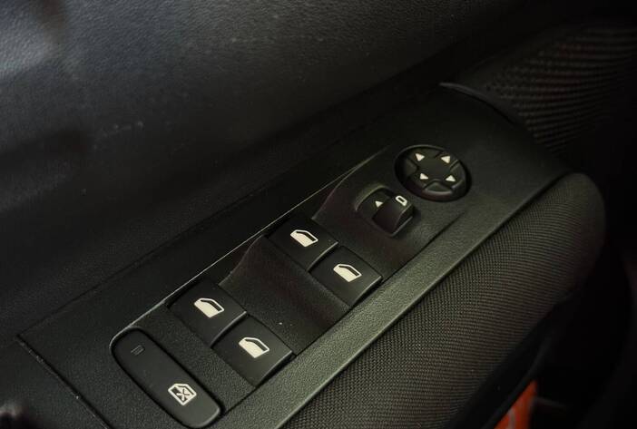 citroenc4-autosusados-carmakposadasmisiones19