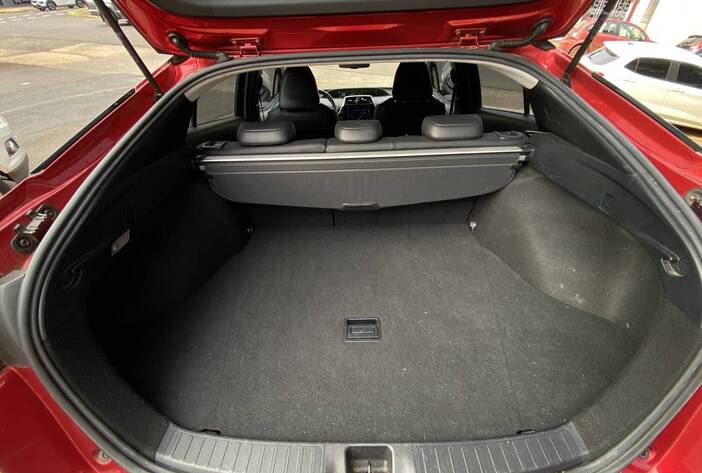 toyotaprius-autosusados-carmakposadasmisiones11