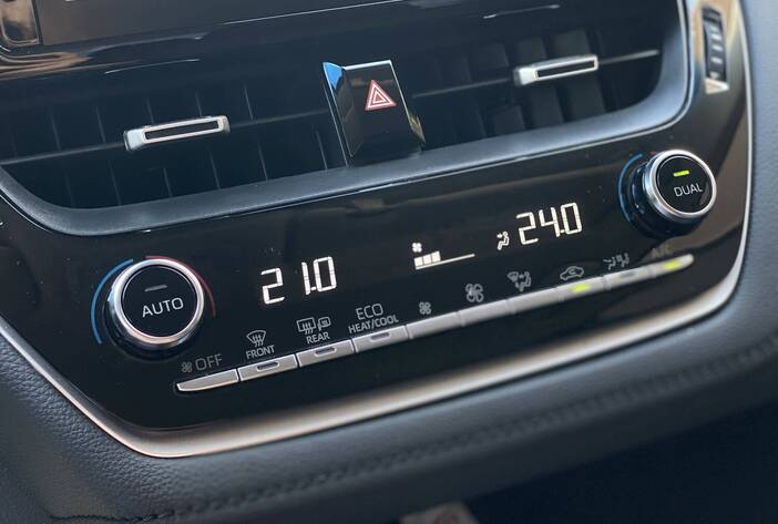 toyotacorollahibrido-autosusados-carmakposadasmisiones20