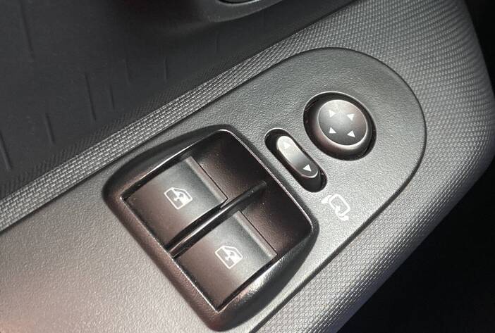 FIATMOBI-AUTOSUSADOS-CARMAKPOSADASMISIONES21