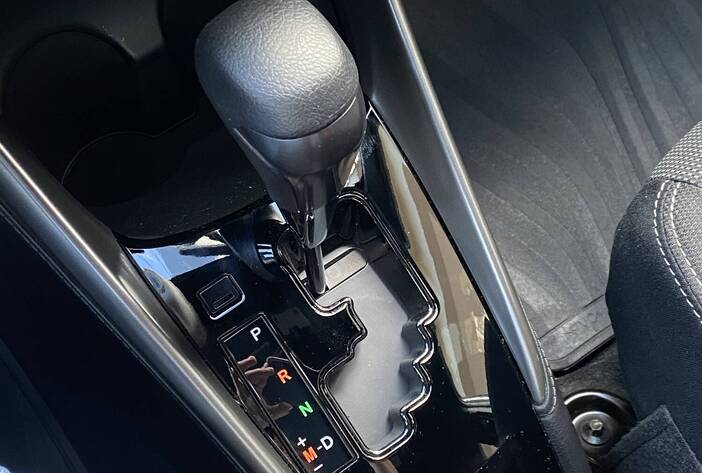 toyotayarisxs-autosusados-carmakposadasmisiones25