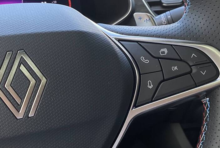 renaultarkana-autosusados-carmakposadasmisiones18