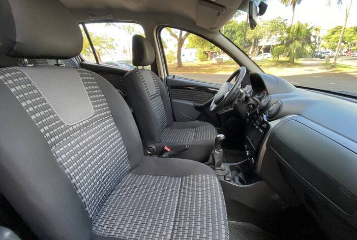 renaultsandero-autosusados-carmakposadasmisiones13