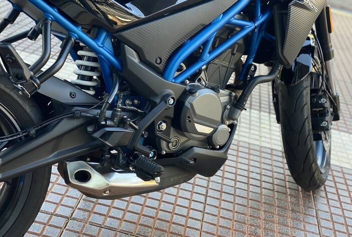 cfmoto300nk-motosusadas-carmakposadasmisiones13