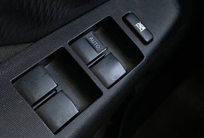 toyotaetios-autosusados-carmakposadasmisiones24