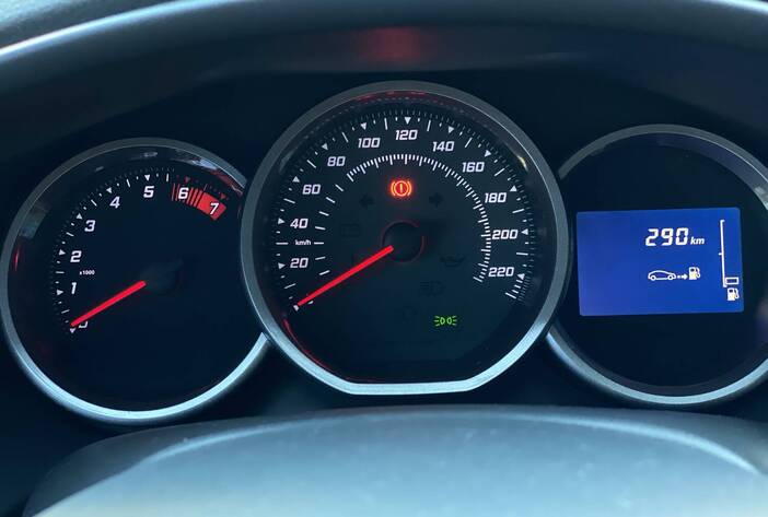 renaultsanderors-autosusados-carmakposadasmisiones21