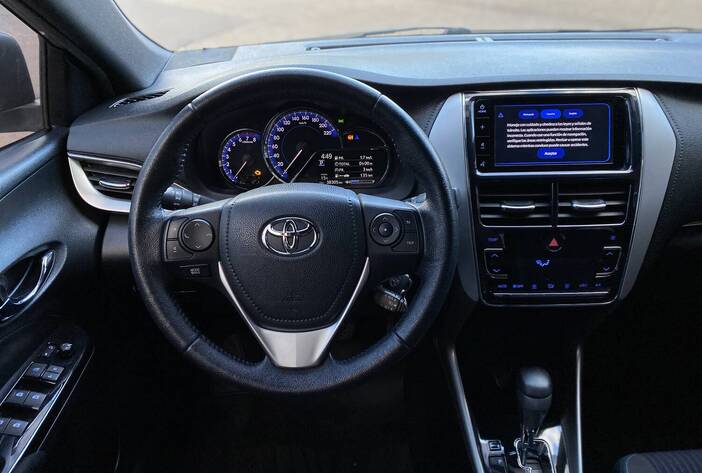 toyotayaris-autosusados-carmakposadasmiisones15