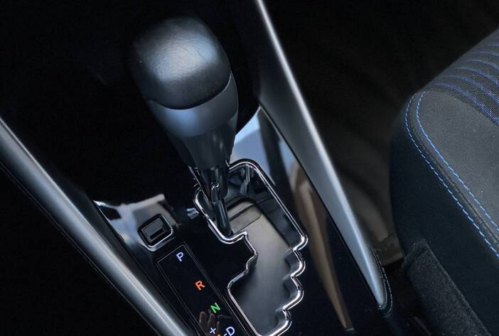 toyotayaris-autosusados-carmakposadasmiisones23