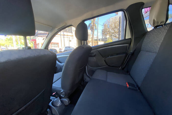 renaultduster-suvsusadas-carmakposadasmisiones10