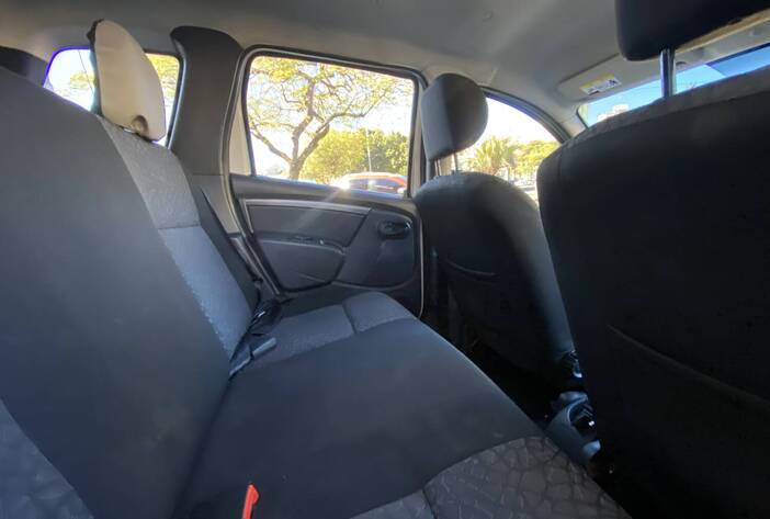 renaultduster-suvsusadas-carmakposadasmisiones11