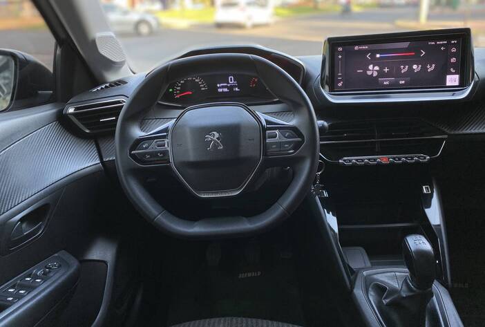 PEUGEOT208-AUTOSUSADOS-CARMAKPOSADASMSIIONES14