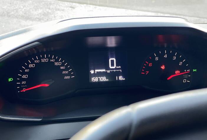 PEUGEOT208-AUTOSUSADOS-CARMAKPOSADASMSIIONES17