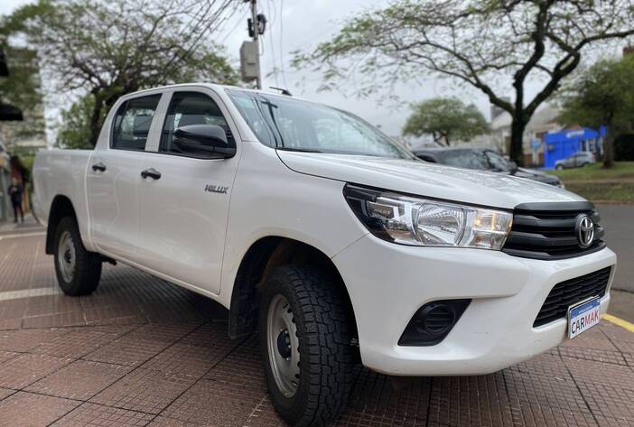 toyotaHilux-camionetausadas-carmakposadasmisiones7