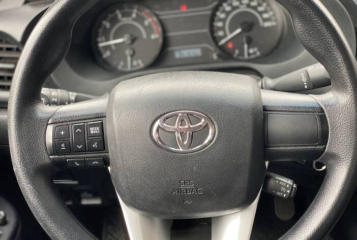 toyotaHilux-camionetausadas-carmakposadasmisiones15