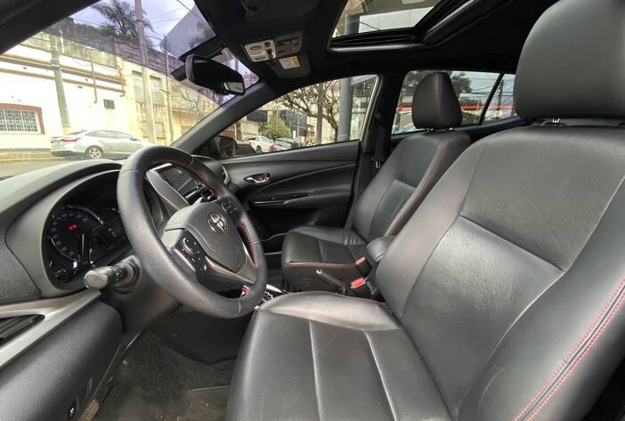 TOYOTAYARIS-AUTOSUSADOS-CARMAKPOSADASMISIONES12