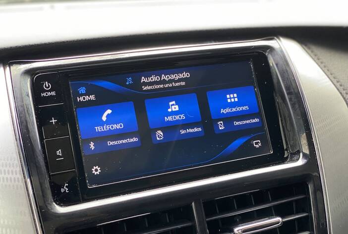 TOYOTAYARIS-AUTOSUSADOS-CARMAKPOSADASMISIONES21