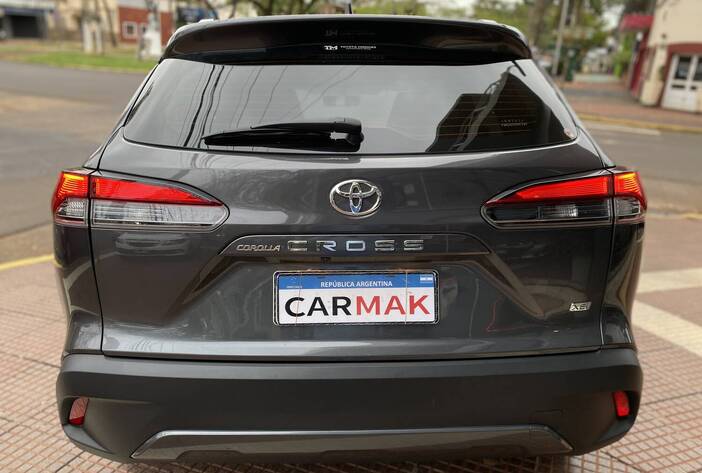 ToyotaCorollacross-camionetasusadas-carmakposadasmisiones4