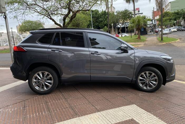 ToyotaCorollacross-camionetasusadas-carmakposadasmisiones6