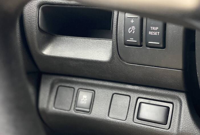 NISSANFRONTIER-CAMIONETASUSADAS-CARMAKPOSADASMISIONES20