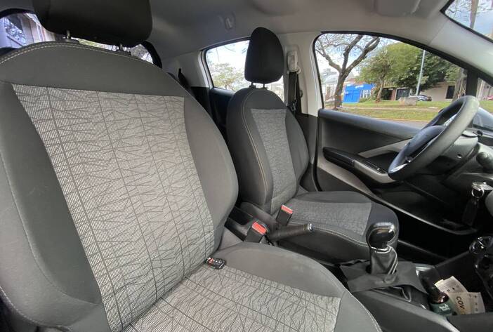 peugeot208-autosusados-carmakposadasmisiones13