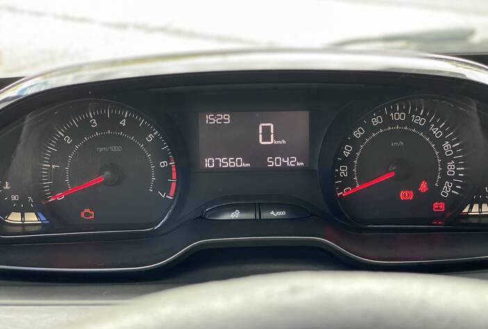 peugeot208-autosusados-carmakposadasmisiones16