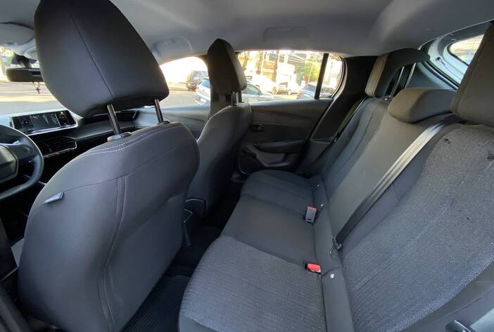 peugeot208-autosusados-carmakposadasmisiones11