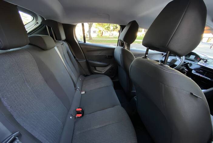 peugeot208-autosusados-carmakposadasmisiones13
