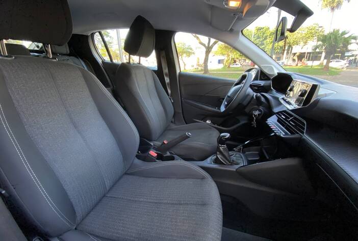 peugeot208-autosusados-carmakposadasmisiones14