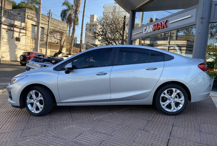 CHEVROLETCRUZE-AUTOSUSADOS-CARMAKPOSADASMISIONES2