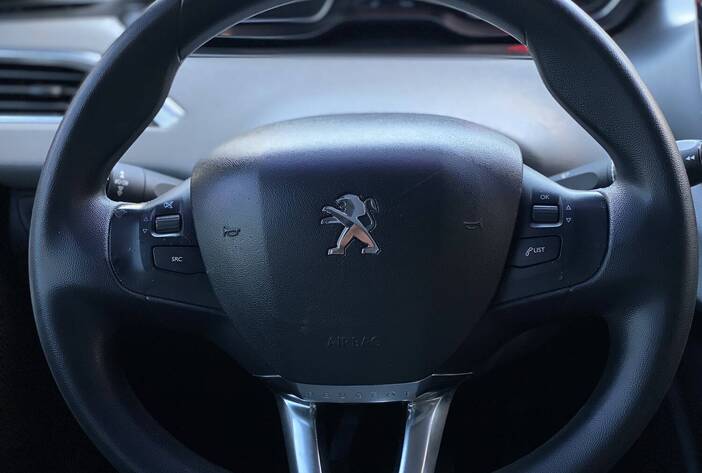 peugeot208-autosusados-carmakposadasmisiones15