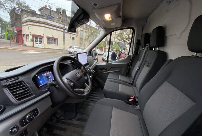 fordtransit-furgonesusados-carmakposadasmisiones9