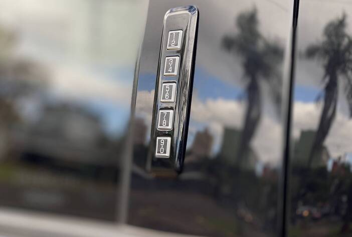 FORDF-150V6-CAMIONETASUSADAS-CARMAKPOSADASMISIONES11