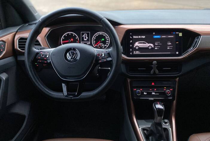 VOLKSWAGENTCROSS-SUVSUSADAS-CARMAKPOSADASMISIONES17
