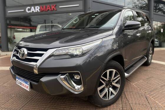 SRX Automática 7 Asientos